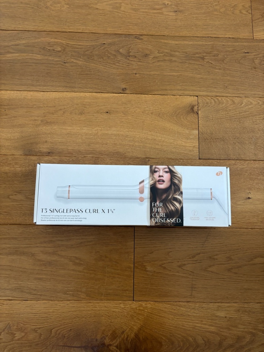 T3 SinglePass Curl 1.25" Curling Iron - White with Rose Gold Accents